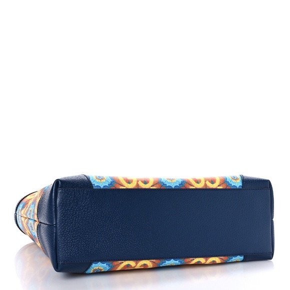 Gucci GG Psychedelic Centennial 100 Canvas Shopping Tote Bag - Picture 4 of 6